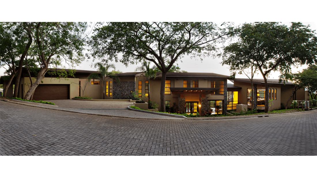 Costa-Rica-Luxury-Home_Sarco-Architects_251-1100x619.png