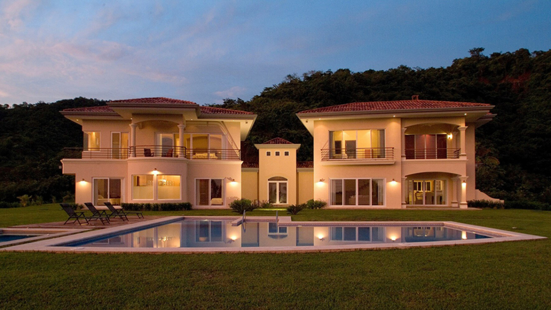 Costa-Rica-Luxury-Homes_Casa-Veranda_Sarco-Architects-Costa-Rica-2-1100x619.jpg